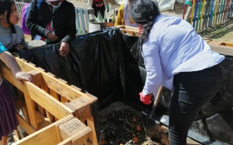 Implementación de composteras en mercados de la ciudad // Reverdece Arocagua